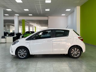 Toyota Yaris Active 1.5 100H HEV Espectacular!!!!!