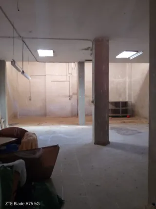 Bajo en Cieza, calle Pérez Cervera