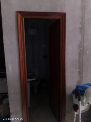 Bajo en Cieza, calle Pérez Cervera