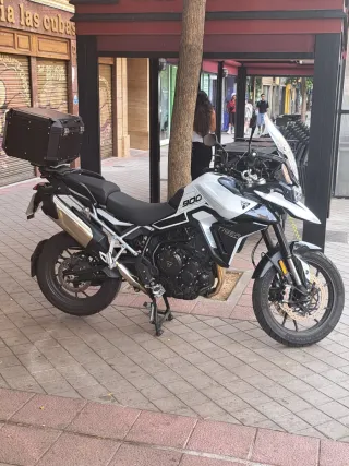 Triumph Tiger 900 GT