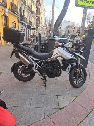 Triumph Tiger 900 GT