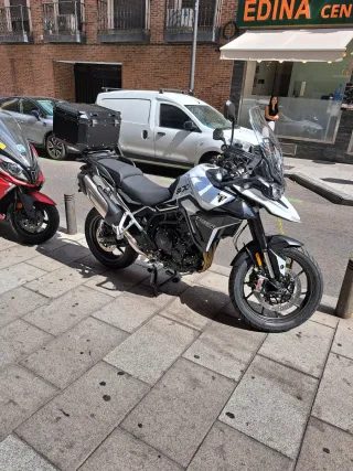 Triumph Tiger 900 GT