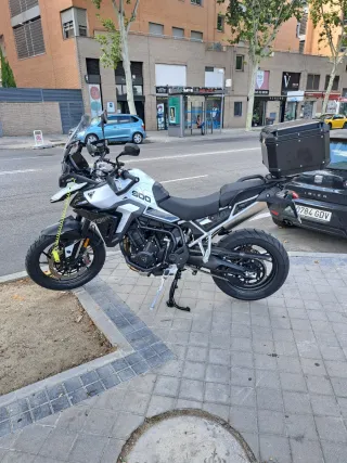 Triumph Tiger 900 GT