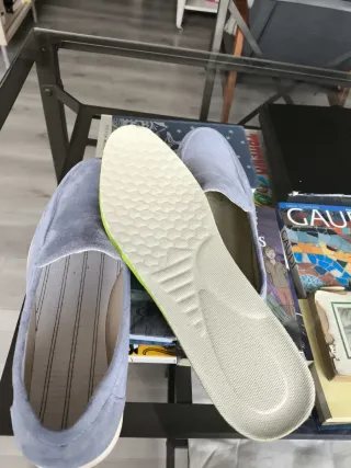 Mocasines ante hombre grises