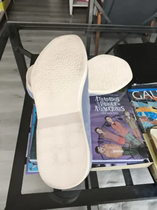 Mocasines ante hombre grises