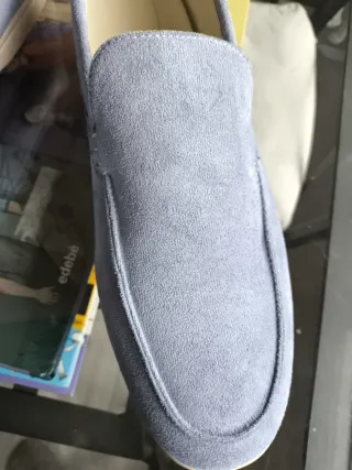 Mocasines ante hombre grises