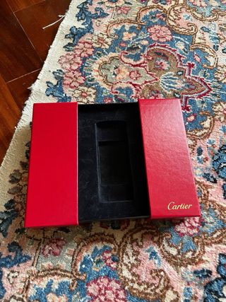 Scatola vuota Cartier rossa
