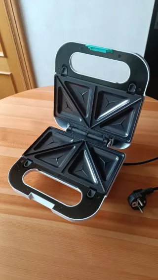 Sandwichera DCOOK 3 en 1