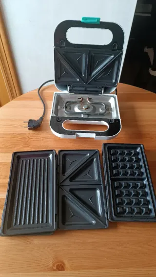 Sandwichera DCOOK 3 en 1