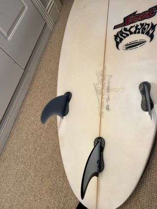 Tabla surf Lost by Mayhem. Modelo Killer Quiver.