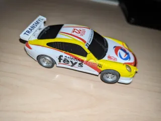 Porsche 911 GT3 RS Scalextric