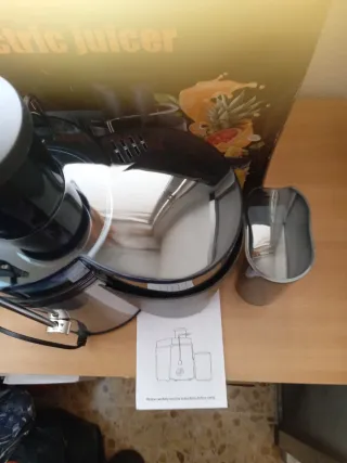 Licuadora JH-3028 Nueva