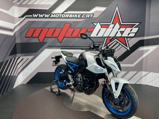 Suzuki GSX 8S ABS Blanca