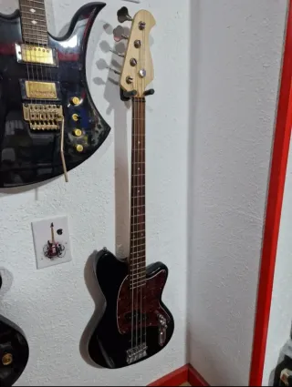 SOPORTE DE PARED PARA GUITARRA