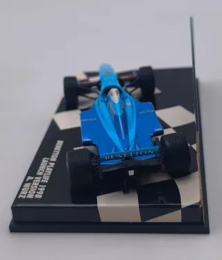BENETTON PLAYLIFE 1998 A. WURZ 1:43 MINICHAMPS