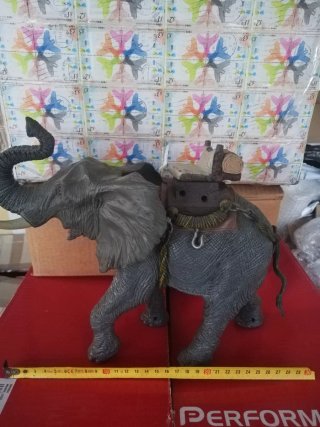 Madelman Altaya con Elefante
