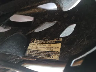 Casco de bicicleta blanco