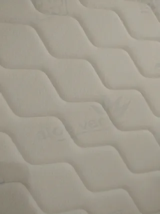 Canapé y colchón 90x200 poco uso