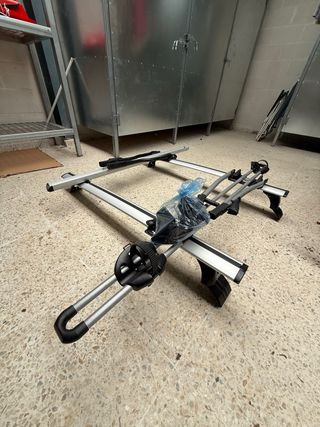 Barras techo y portabicicletas CRUZ/THULE