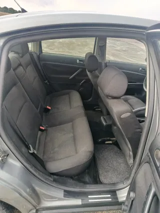 Volkswagen Passat 2003