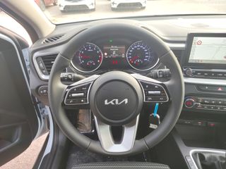 KIA XCeed Drive 2025