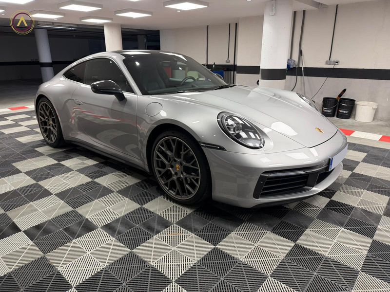 Porsche 911 2020, foto 24