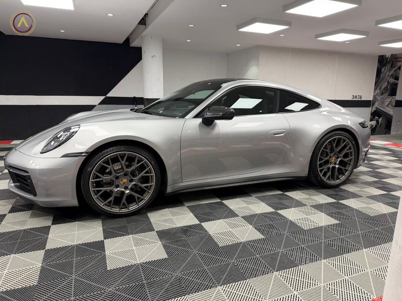 Porsche 911 2020, foto 29