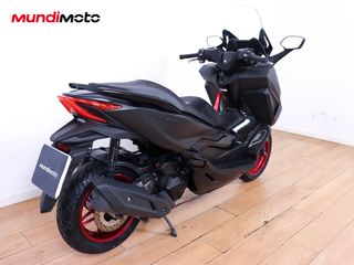 HONDA FORZA 125 SPECIAL EDITION