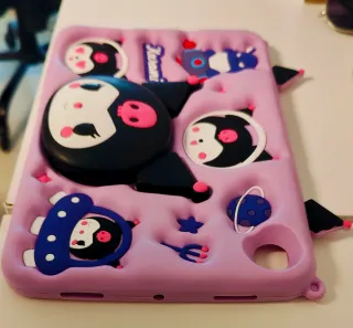 Funda Kuromi Samsung Tab A8 Morada y Rosa