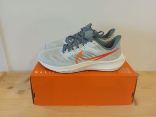 Nike (42,5 EU) Air Zoom Pegasus 39 Gris