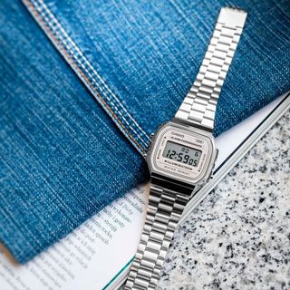 Reloj Casio A168WA-8AYES Plata Beige