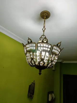 Lámpara de techo colgante de cristal y metal