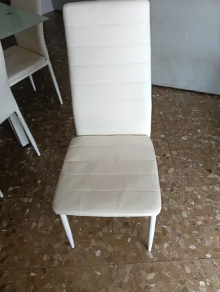 Mesa comedor cristal extensible y 5 sillas