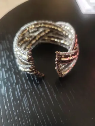 Braccialetto rigido perline marrone e oro