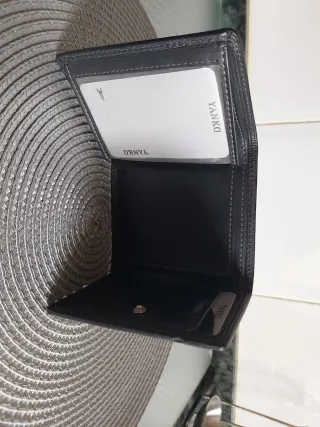 Cartera de piel Yanko negra