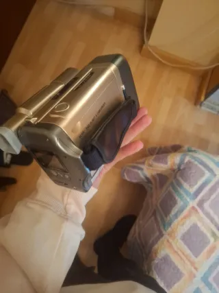 Videocámara Viewfinder V3000 Dorada/Gris