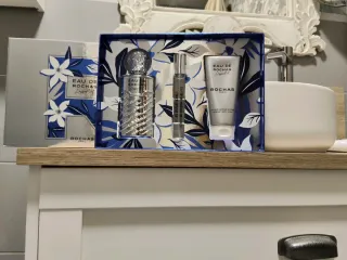 Estuche Rochas L'Essentiel Nuevo