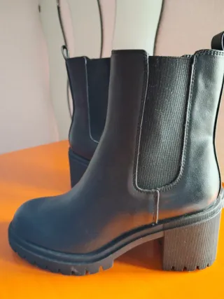 Botines negros con plataforma