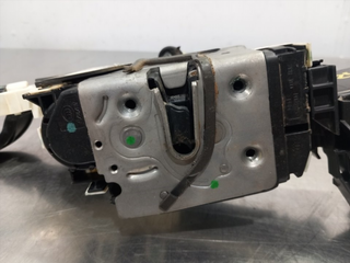 CERRADURA PUERTA DELANTERA DERECHA MERCEDES-BENZ