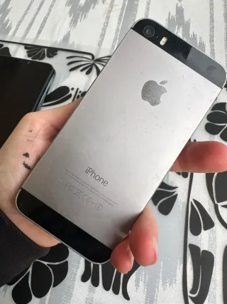 iPhone 4s, X, 11 Pro Max - Lotto di 3 cellulari