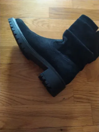 Botas negras talla 39