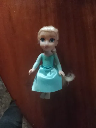 Bolso infantil Disney Elsa Frozen y muñeca