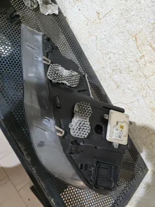 Faro derecha Xenon BMW X5 E70