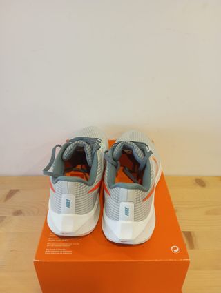 Nike (43 EU) Air Zoom Pegasus 39 Gris