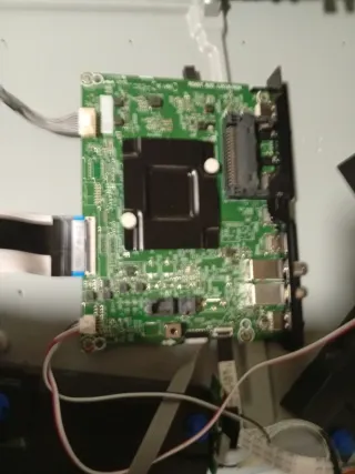 Despiece Hisense 65A6K TV sin led lo de las fotos