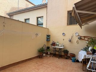 Piso en zona el Cami. 100m, 3 habitaciones