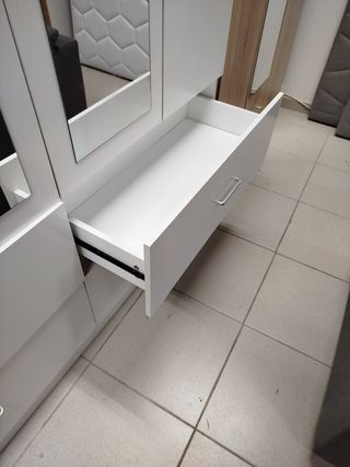 Armario 4 Puertas con Espejo y Cajones