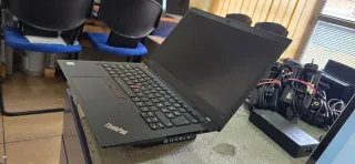 LENOVO T490S I7 32 RAM 256 NVME