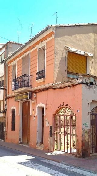 Casa adosada en venta en Segorbe