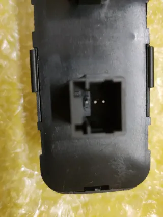 BOTONERA ELEVALUNAS CITROEN C4 X4 BOTON + RETROV